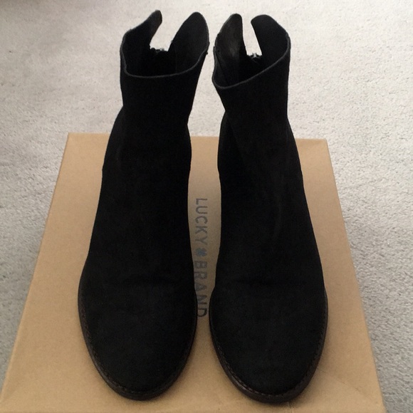 Lucky Brand Black Suede Bootie size 9.5 - Picture 1 of 6